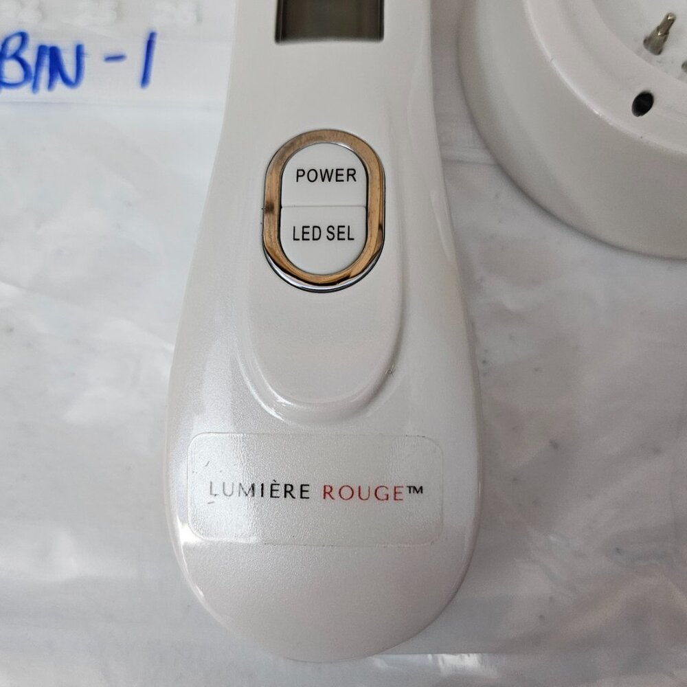 LUMIERE ROUGE MICRO CURRENT - Picture 2 of 3